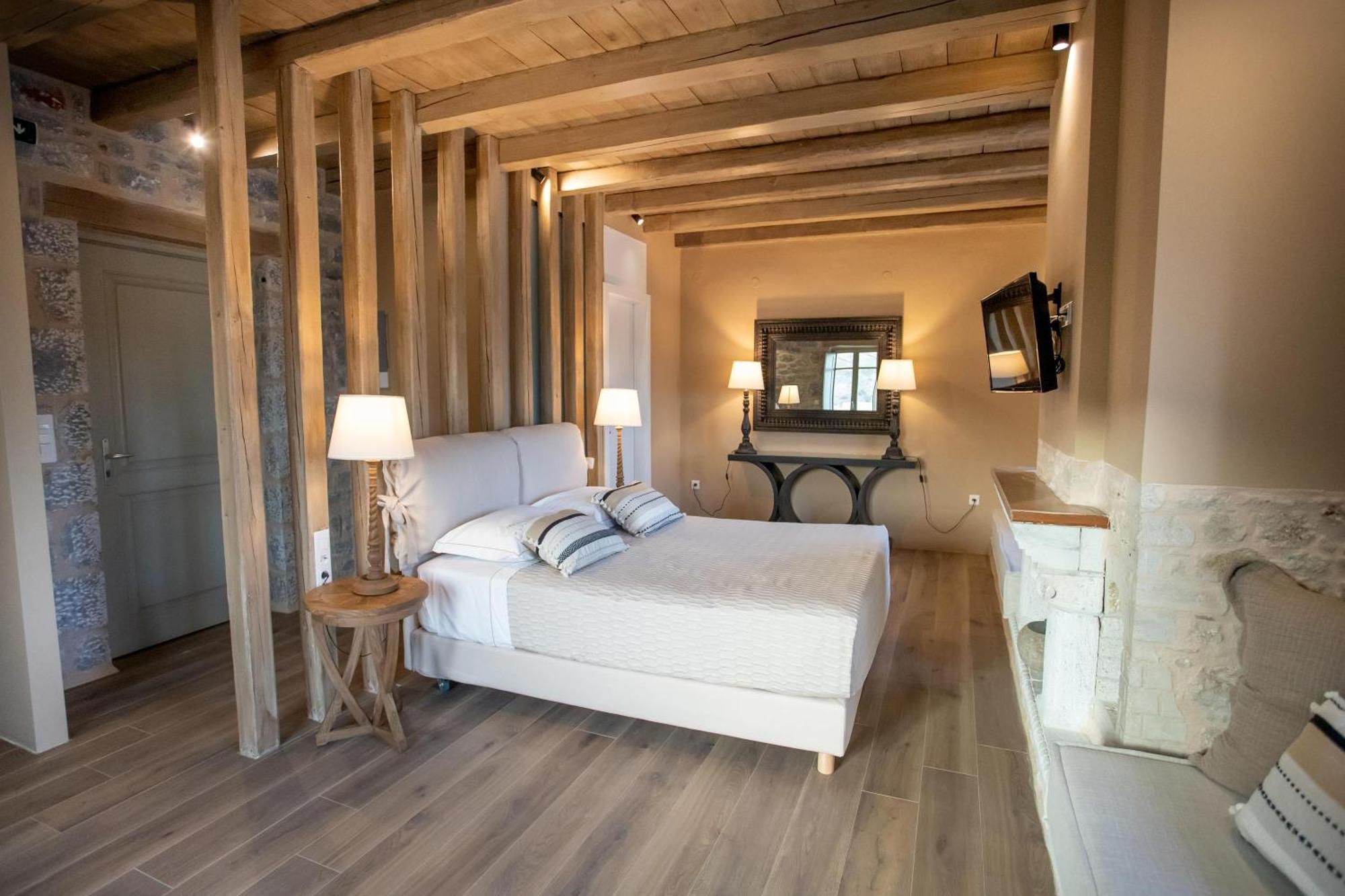 Akrolithi Guesthouse Karavostásion エクステリア 写真