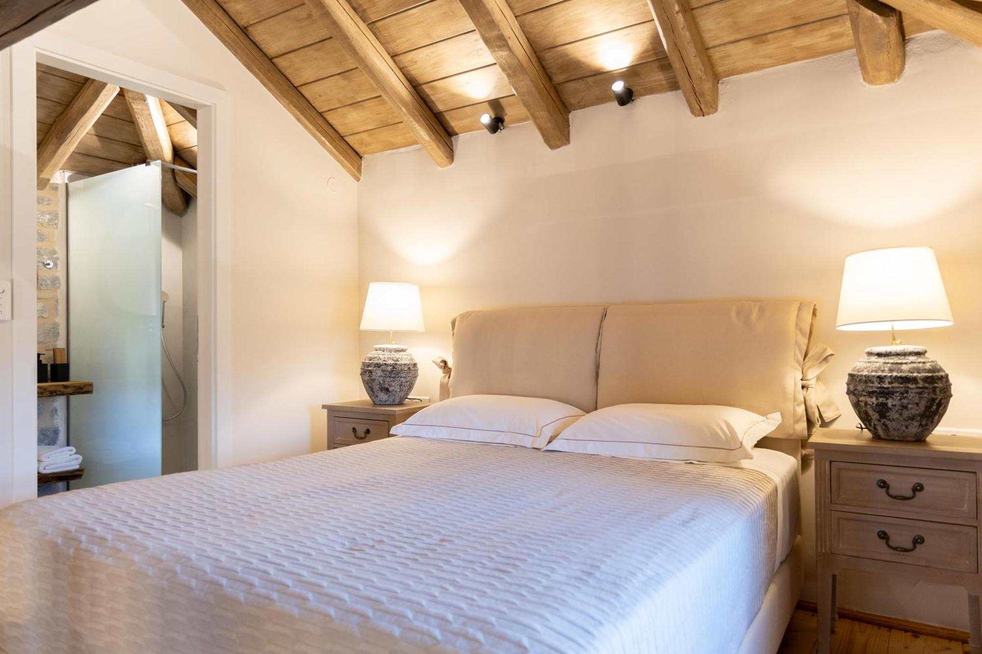 Akrolithi Guesthouse Karavostásion エクステリア 写真
