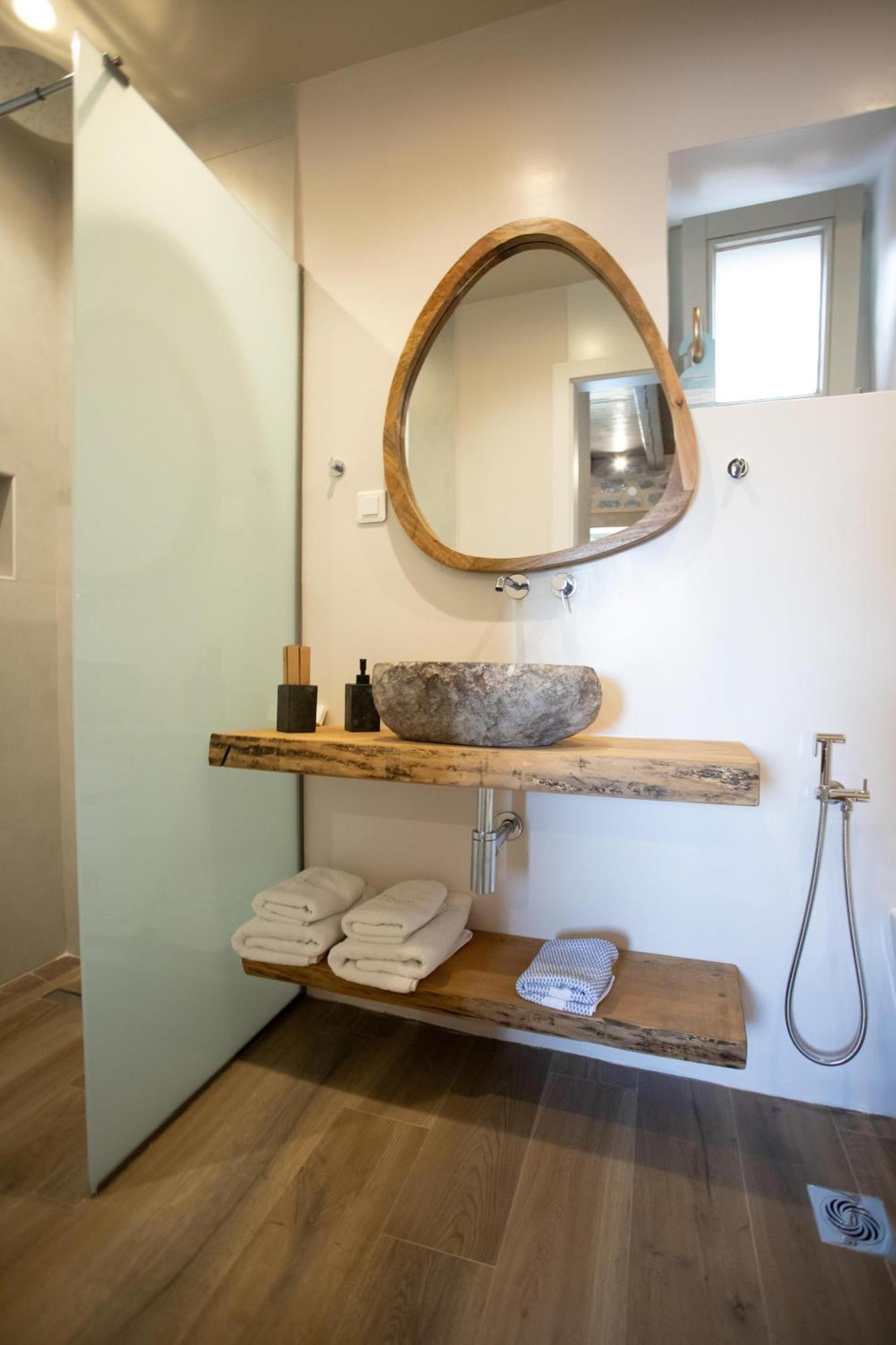Akrolithi Guesthouse Karavostásion エクステリア 写真