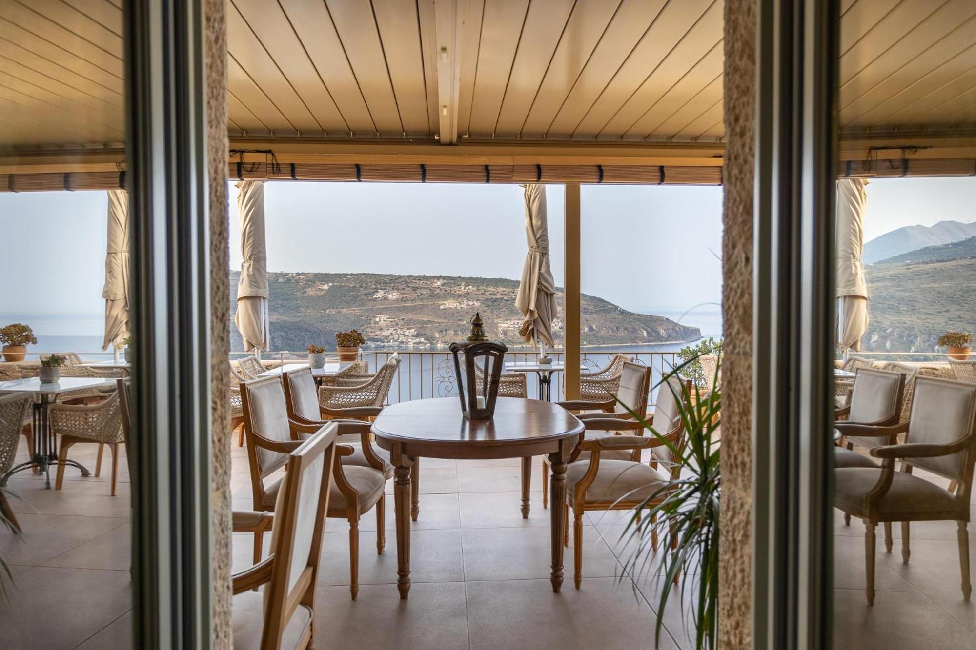 Akrolithi Guesthouse Karavostásion エクステリア 写真